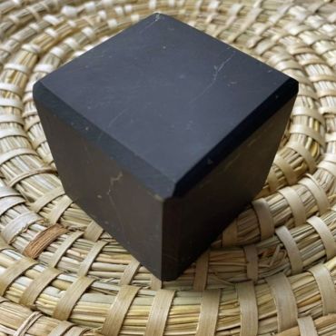 Shungite Unpolished Cube 10cm